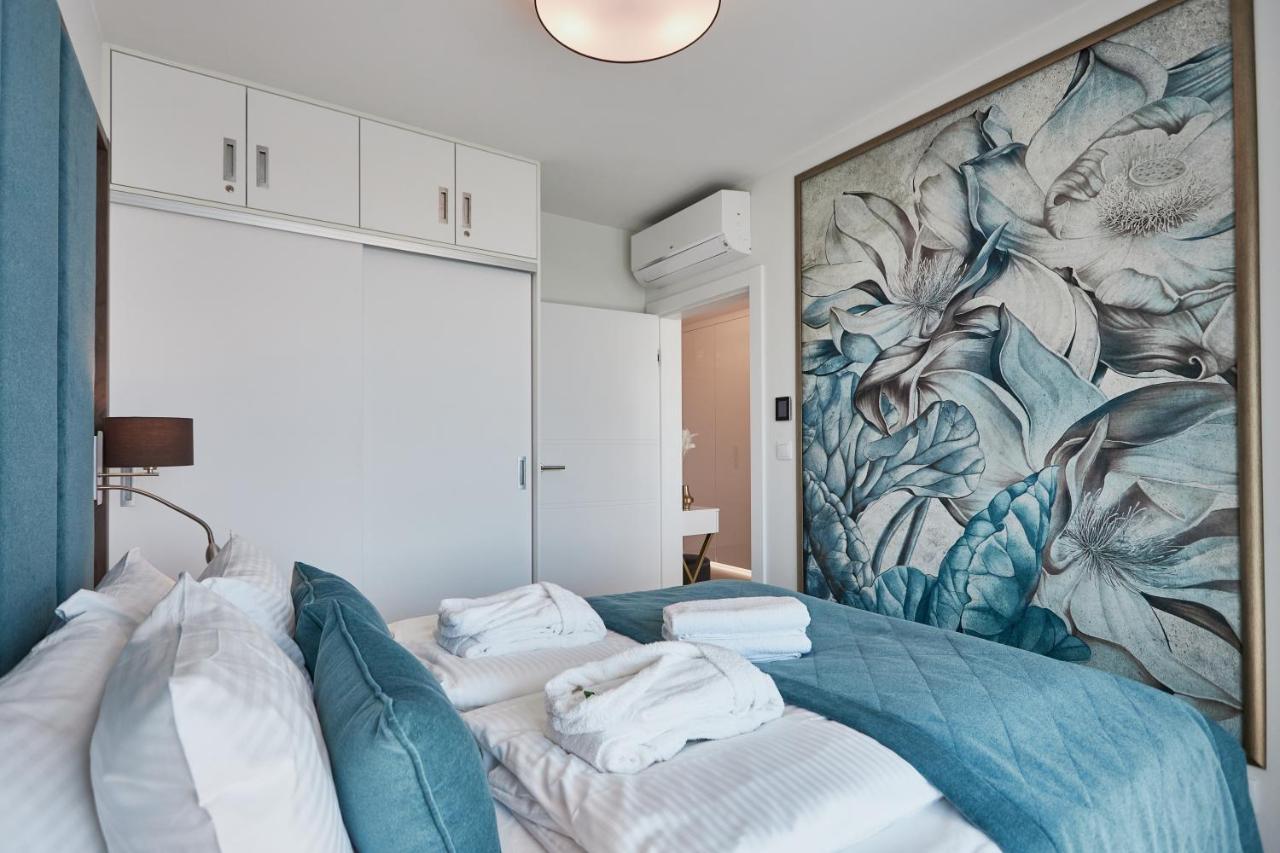 Wave - Gold Suite Sea View Miedzyzdroje Exterior photo